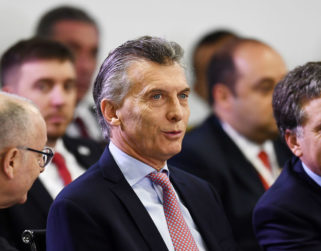 Mercados argentinos caen en picada ante eventual regreso del «kirchnerismo» al poder