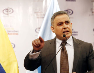 Detienen a 8 personas por ‘sustracción de altas sumas de dinero’ de MinFinanzas y Fonden