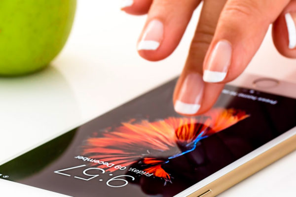 Apple se disculpa por el “malentendido” de los iPhone lentos