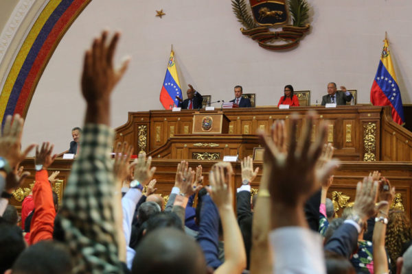 Constituyente aprobó Ley de los Consejos Productivos de los Trabajadores