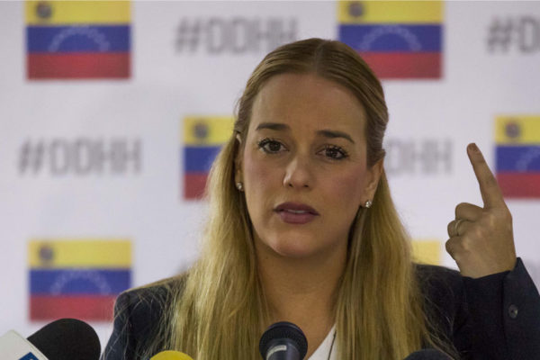 Lilian Tintori pide mayor presión europea para sacar a Maduro del poder