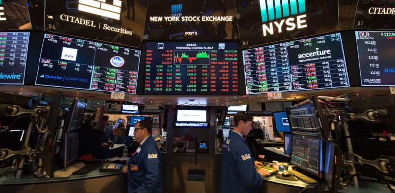 Wall Street: Tres acciones que podrían brillar a corto plazo