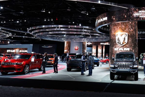 Camionetas dominan el Salón del Automóvil de Detroit