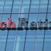 Fitch degrada nota de deuda Argentina y advierte riesgo de default