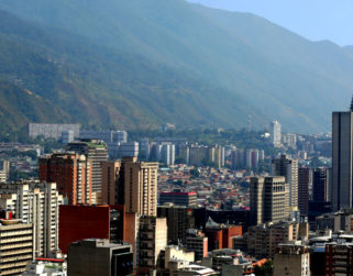 Especial | Sector inmobiliario apenas sobrevive azotado por la crisis y pandemia