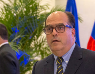 Julio Borges reconoce fracaso estratégico opositor y llama a ‘sacar a patadas’ a partidos de la gestión de activos
