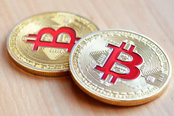 ¿Vale la pena comprar bitcoins?