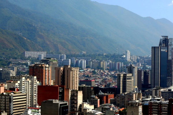 Inameh: Poca nubosidad sin lluvias predominarán este domingo en el país