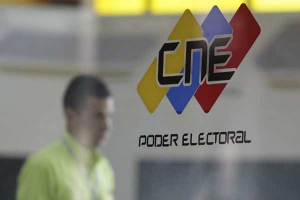 CNE distribuye 551 máquinas para abrir registro electoral el lunes #13Jul