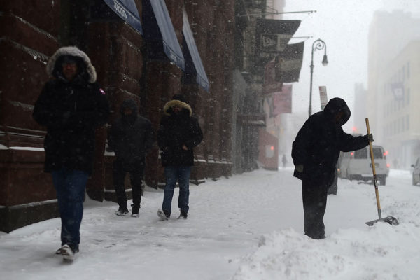 Tormenta de nieve genera caos en España