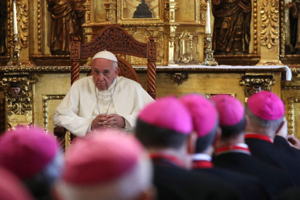 Papa Francisco: «La política está muy enferma en América Latina»