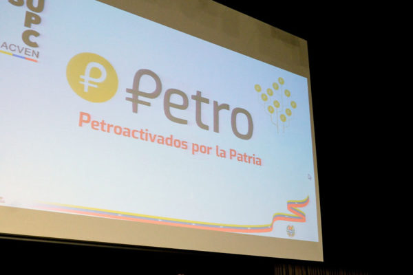 Calificadora china: sostenibilidad del petro depende de la capacidad productora del país