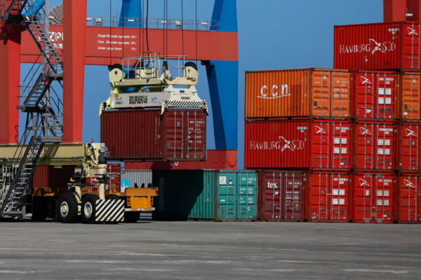 EEUU dice que China tiene «más que perder» en la guerra comercial