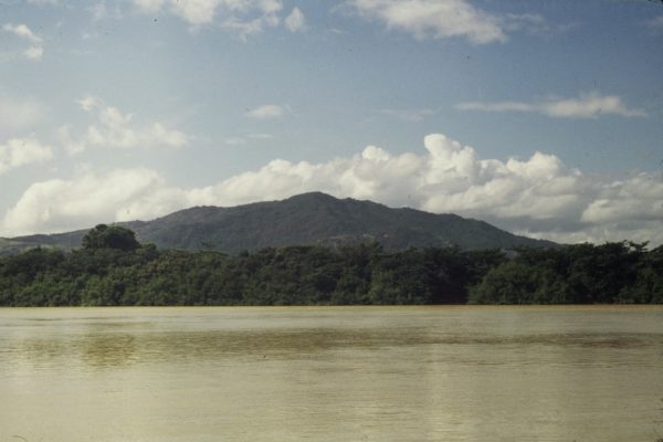 Miles de afectados por inundaciones en seis estados