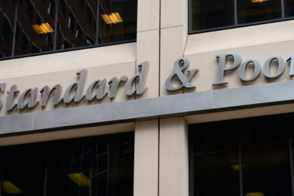 S&P declara en default bono soberano 2020