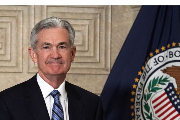 Powell: No hay fuerte justificación para mover las tasas de interés