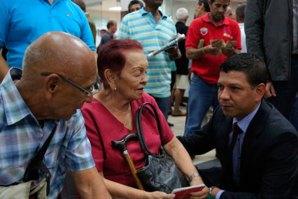 Maduro aprobó la entrega de 33.682 nuevas pensiones a misión «100% Amor Mayor»