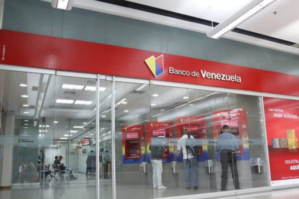 Banco de Venezuela continúa con servicios suspendidos