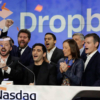 Dropbox debuta con éxito en el mercado bursátil