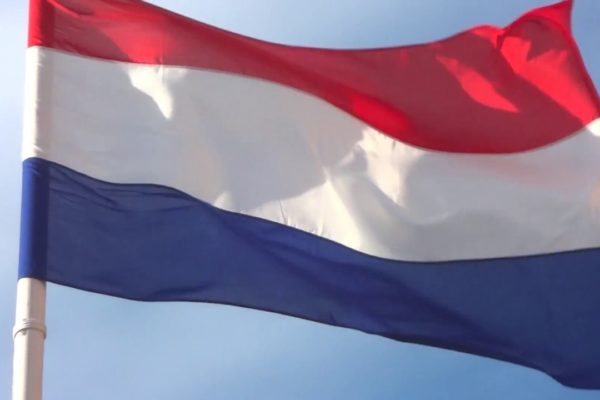 Holanda montará centro de ayuda a Venezuela en Curazao