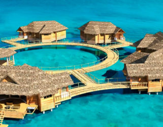 Conozca las primeras suites de lujo sobre el Mar Caribe