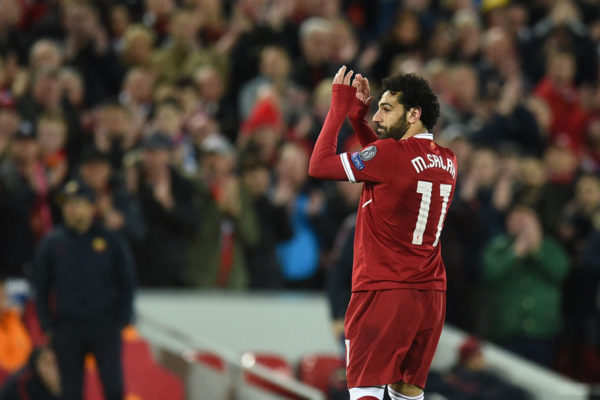 Liverpool le gana 5-2 a la Roma con dobletes de Salah y Firmino