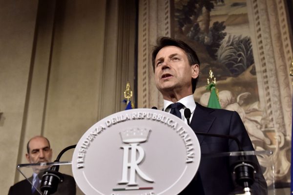 Italia será gobernada por primera vez por los populistas