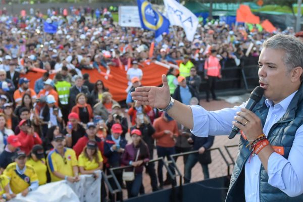Conozca la vida del nuevo presidente colombiano