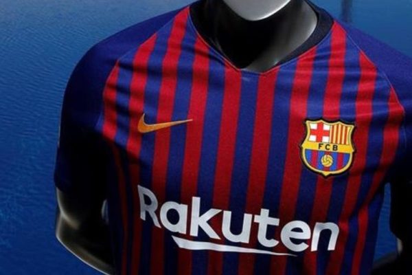Barcelona estrenó camiseta para la próxima temporada
