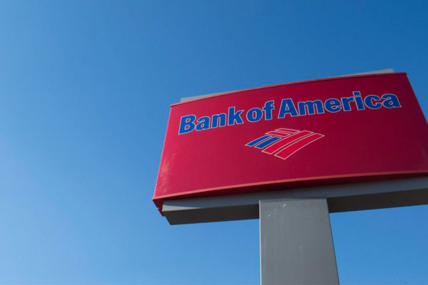 Ganancias de Bank of America suben 5,7% en el primer trimestre