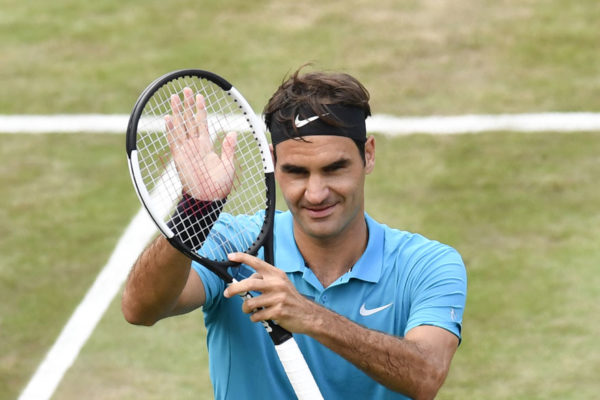 Roger Federer abandonó el Roland Garros para poner el foco en Wimbledon