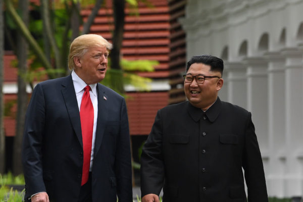Trump: Negociaciones para cumbre con Kim están avanzadas