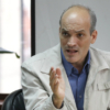 Ministro Menéndez denuncia «robo» de US$5.000 millones que boicotea programas sociales