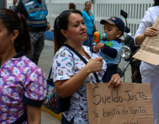 Enfermeras convocan paro nacional el 30 de octubre
