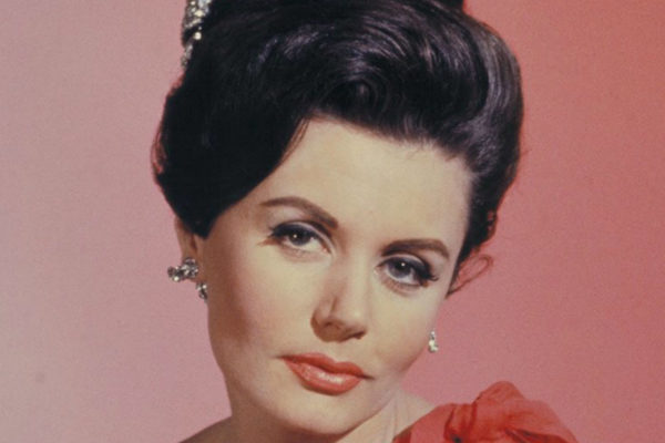 Muere la primera chica James Bond, Eunice Gayson