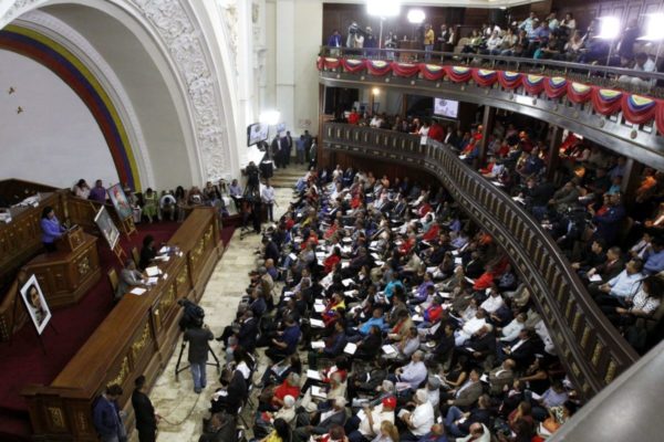 Gobierno tendría lista nueva Constitución para la próxima semana