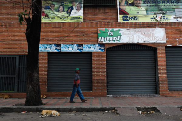 17 muertos al estallar bomba lacrimógena en El Paraíso