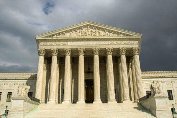 #Covid-19 | Corte Suprema de EE.UU suspende actividades por primera vez desde 1918