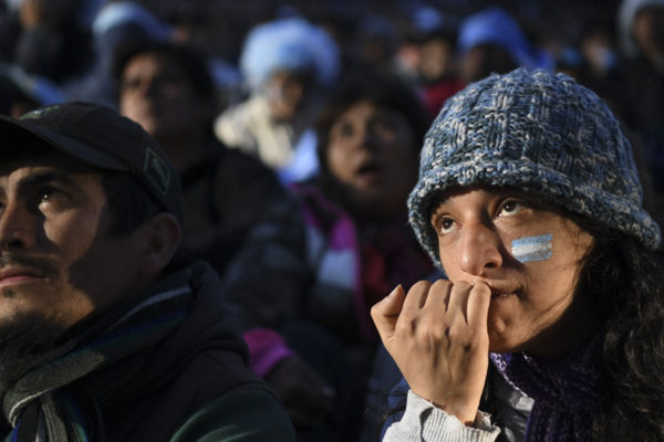 FOTOS | La derrota argentina en los rostros de sus fanáticos