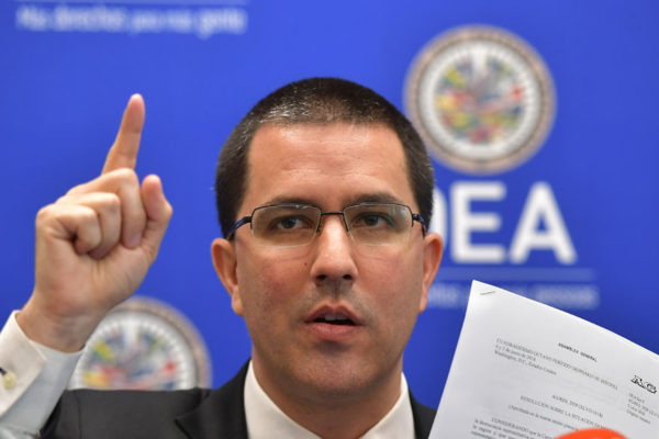 Arreaza: Ojalá pudiera reunirme con Pompeo