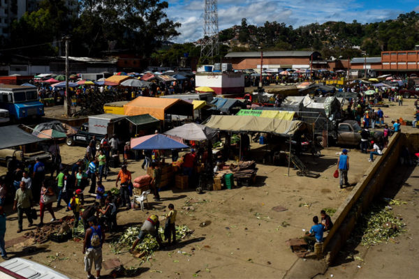 Alcaldía de Caracas establece horarios de actividad para mercados municipales