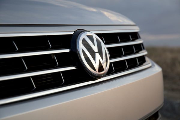 Volkswagen resiste en el primer semestre pese a la caída del mercado del automóvil