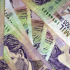 El dólar marca nuevos máximos en Colombia y se acerca a los 4.000 pesos