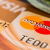 ¿Puede la banca cumplir con el límite mínimo para tarjetas de crédito?