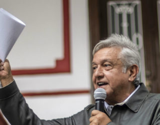 López Obrador cancela construcción de aeropuerto en México
