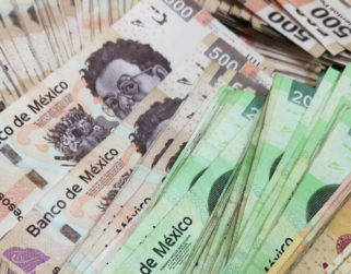 La bolsa y el peso de México caen tras triunfo de López Obrador