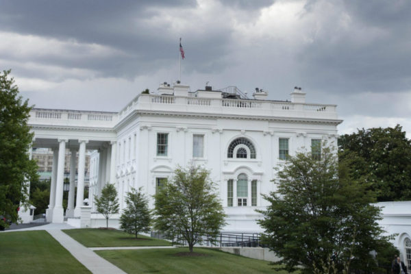 Un avión provocó el cierre de la Casa Blanca y el Capitolio al volar sobre Washington