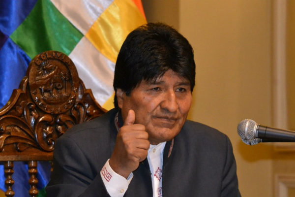 Morales se proclama ganador de las disputadas presidenciales en Bolivia