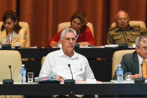 Cuba se queja: «el bloqueo de EEUU es más cruel durante una pandemia»