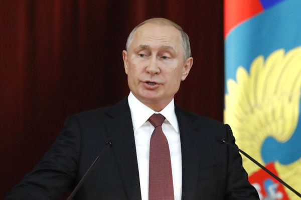 Putin: Fuerzas en EEUU quieren sacrificar relaciones bilaterales